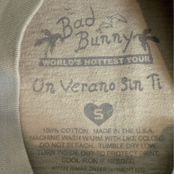 Bad Bunny 2022 Concert Tee Un Verani Sin Ti S - Picture 5 of 8